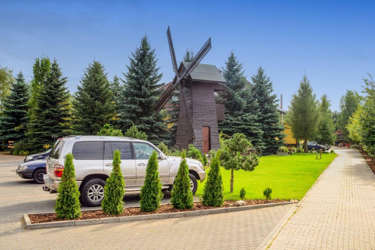 Dworek Staropolski Poznań Exterior foto